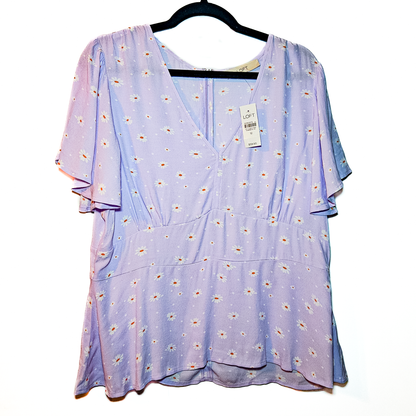 LOFT Lavendar Daisy Top NWT Size 12