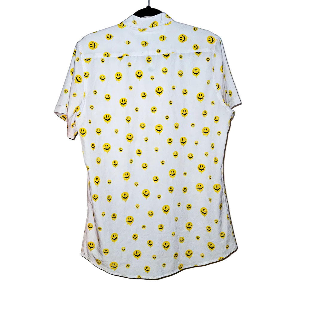MatoSurf Smiley Face Button Down - Size M