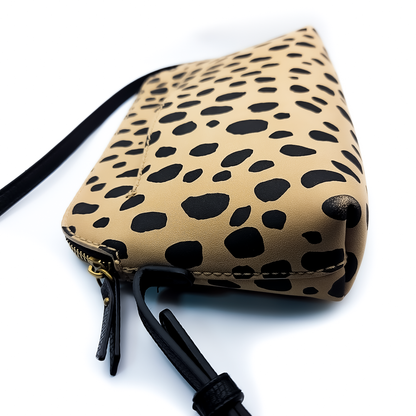 Universal Thread Crossbody Printed Pattern Chocolate Chip Bag