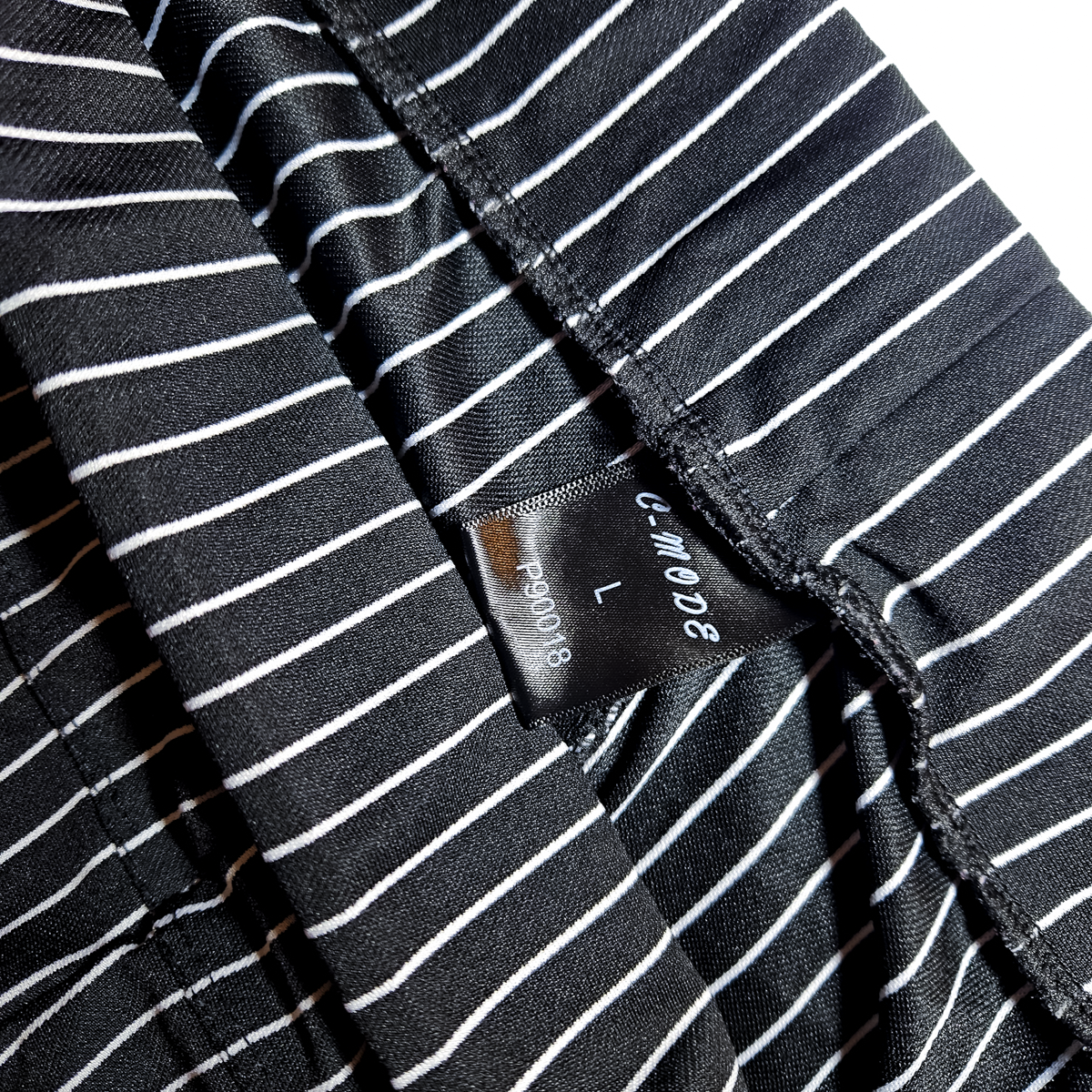 Pinstripe Black and White Ankle Cut Leggings Size L