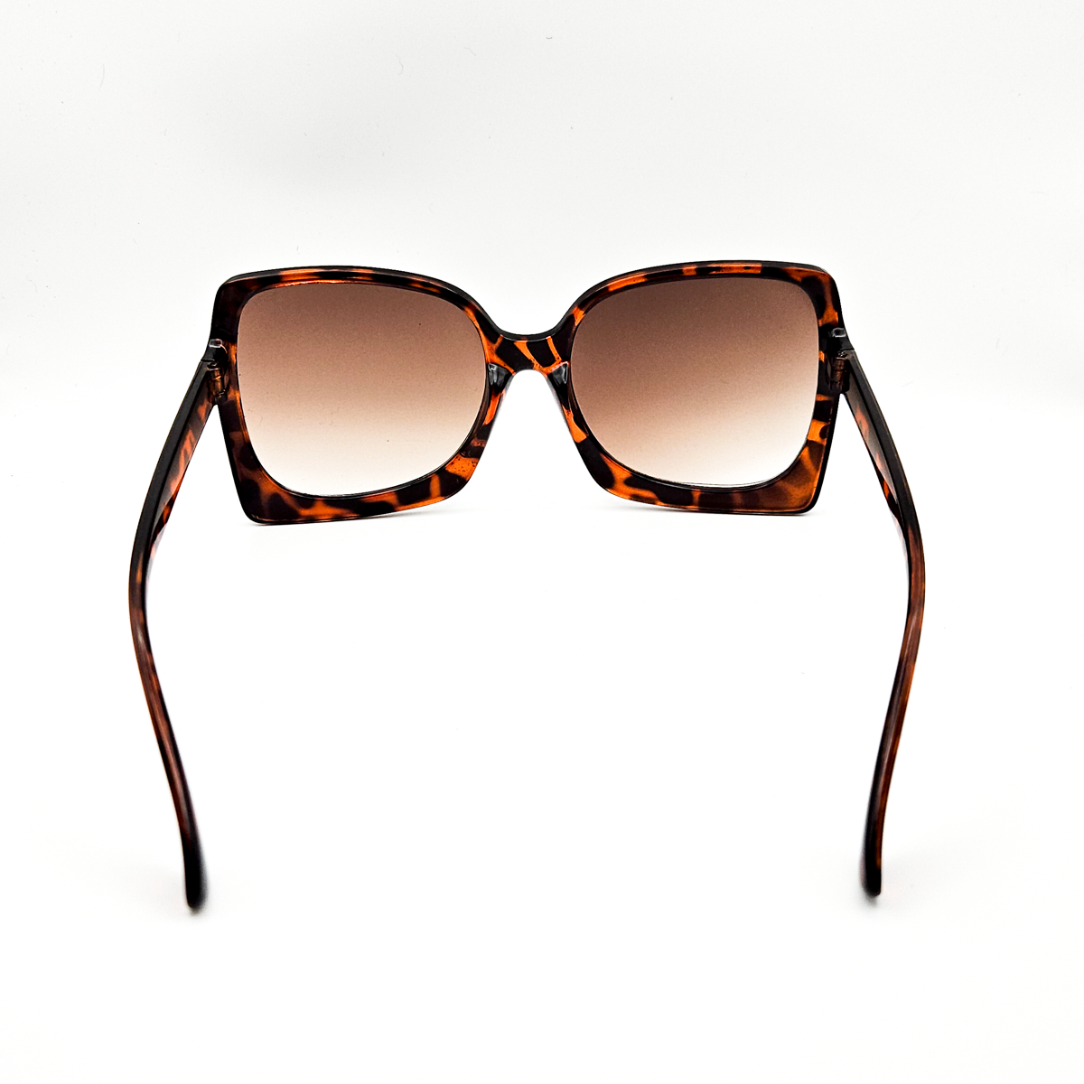 Oversized Tortiseshell Sunglasses with Amber Gradient Lenses and Square Frame