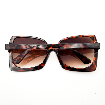Oversized Tortiseshell Sunglasses with Amber Gradient Lenses and Square Frame