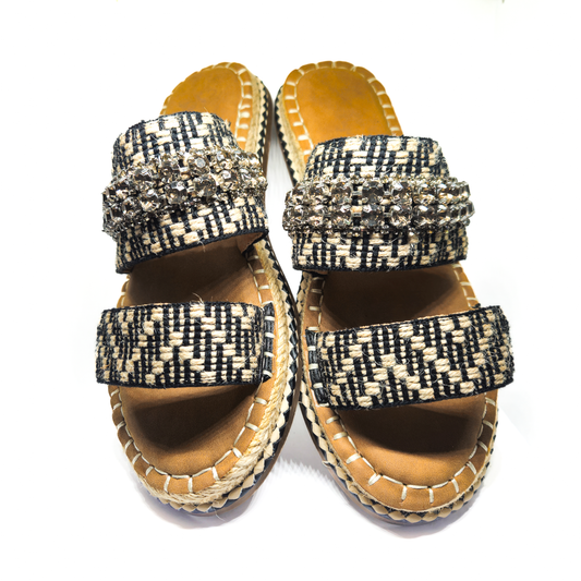 CrownVintageSandals-4.png